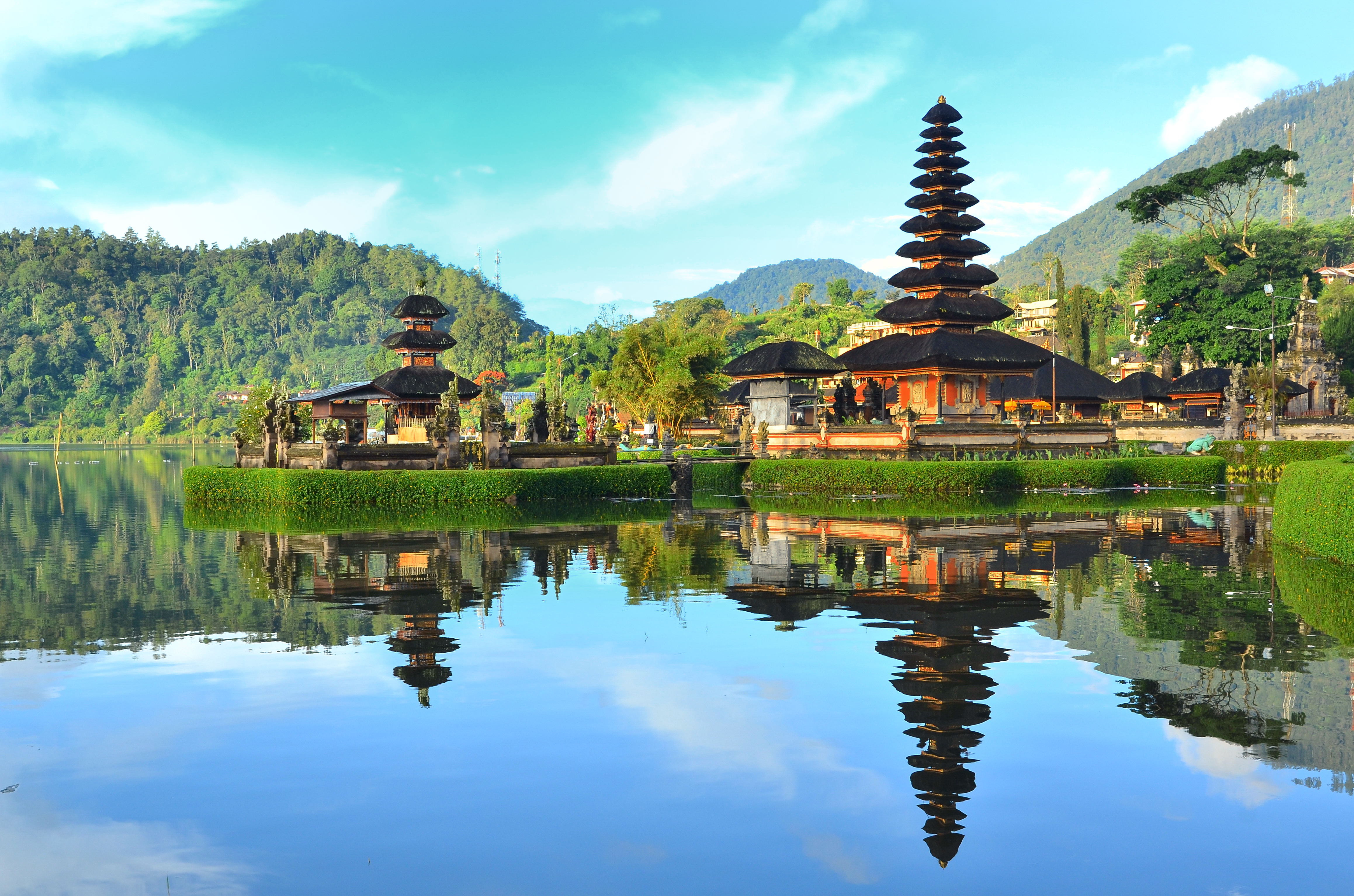 Indonesia -Travel Fube